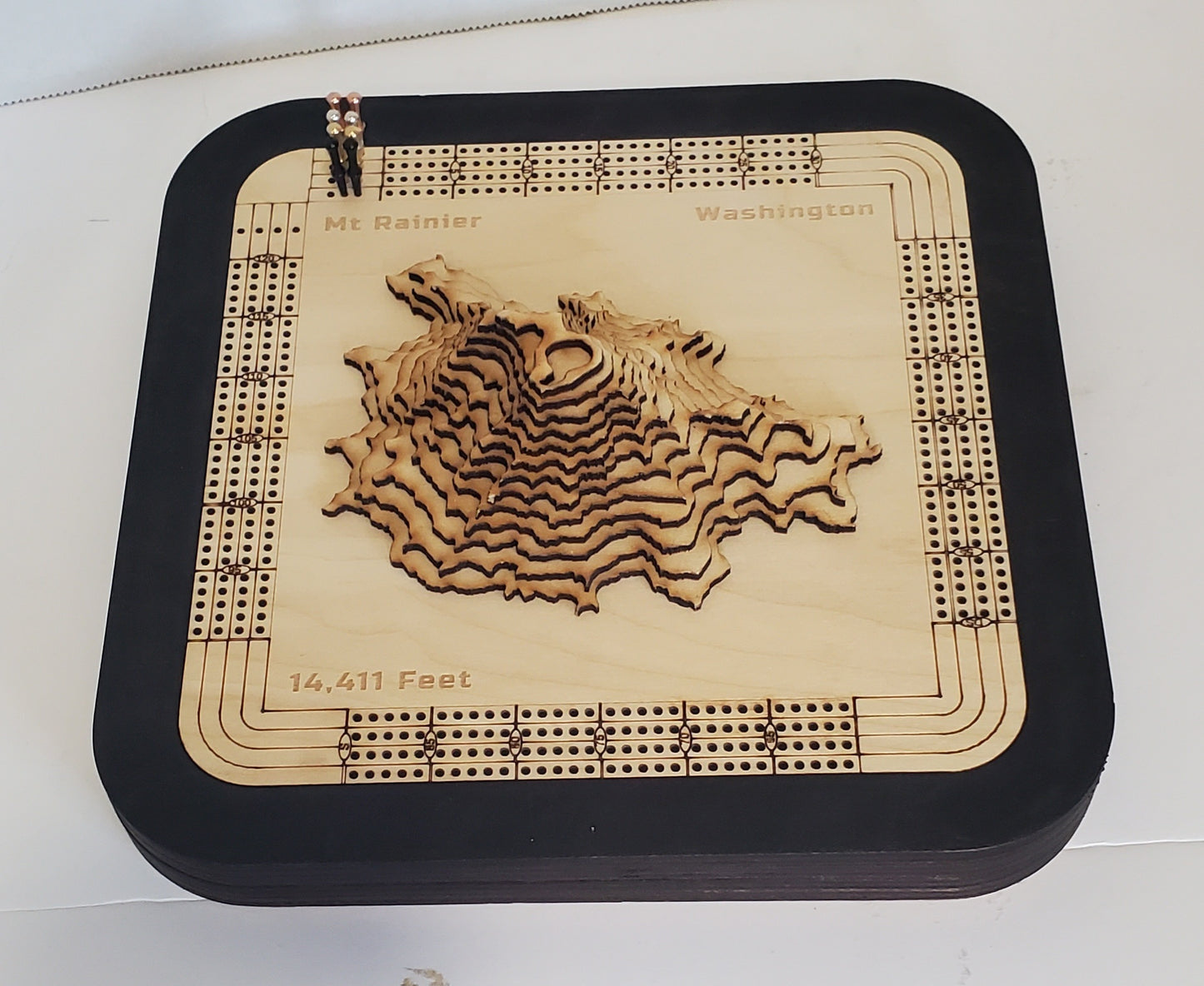 Mount Rainier 4 Lane Cribbage Board