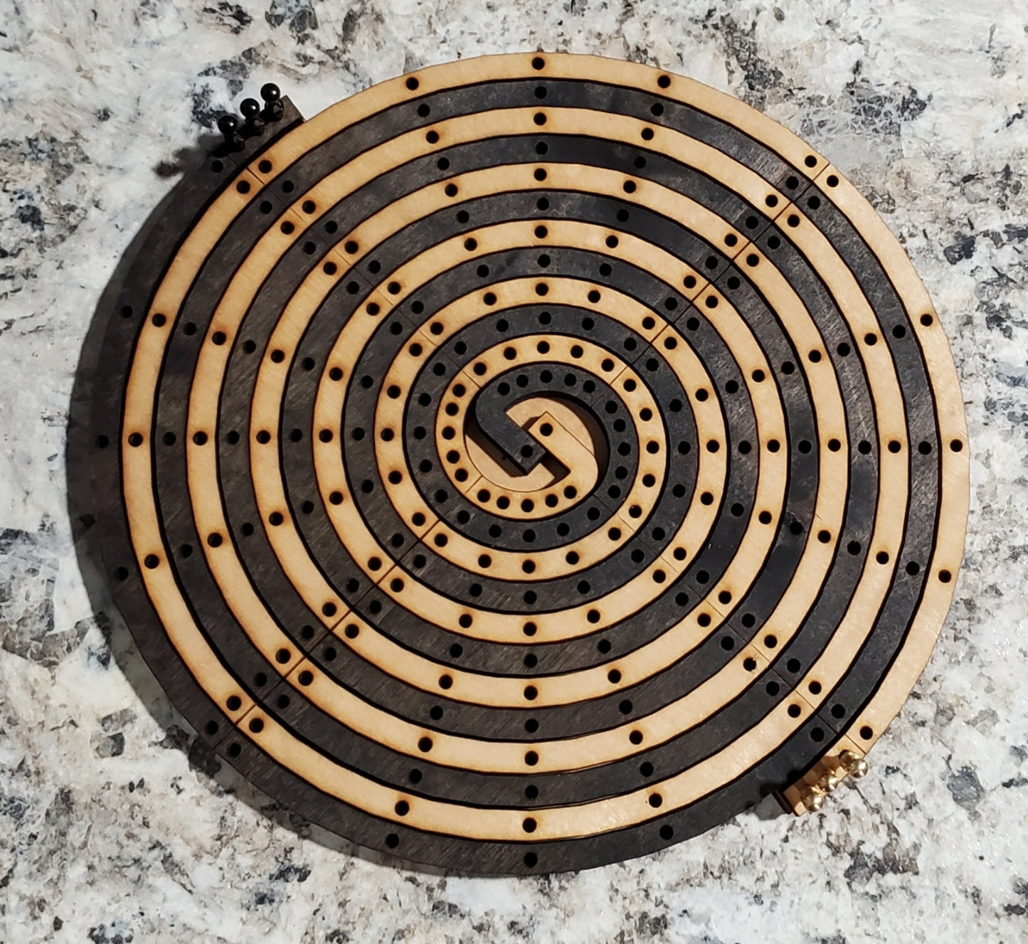 Twisted Spiral Cribbage Board - 2 Players - Small