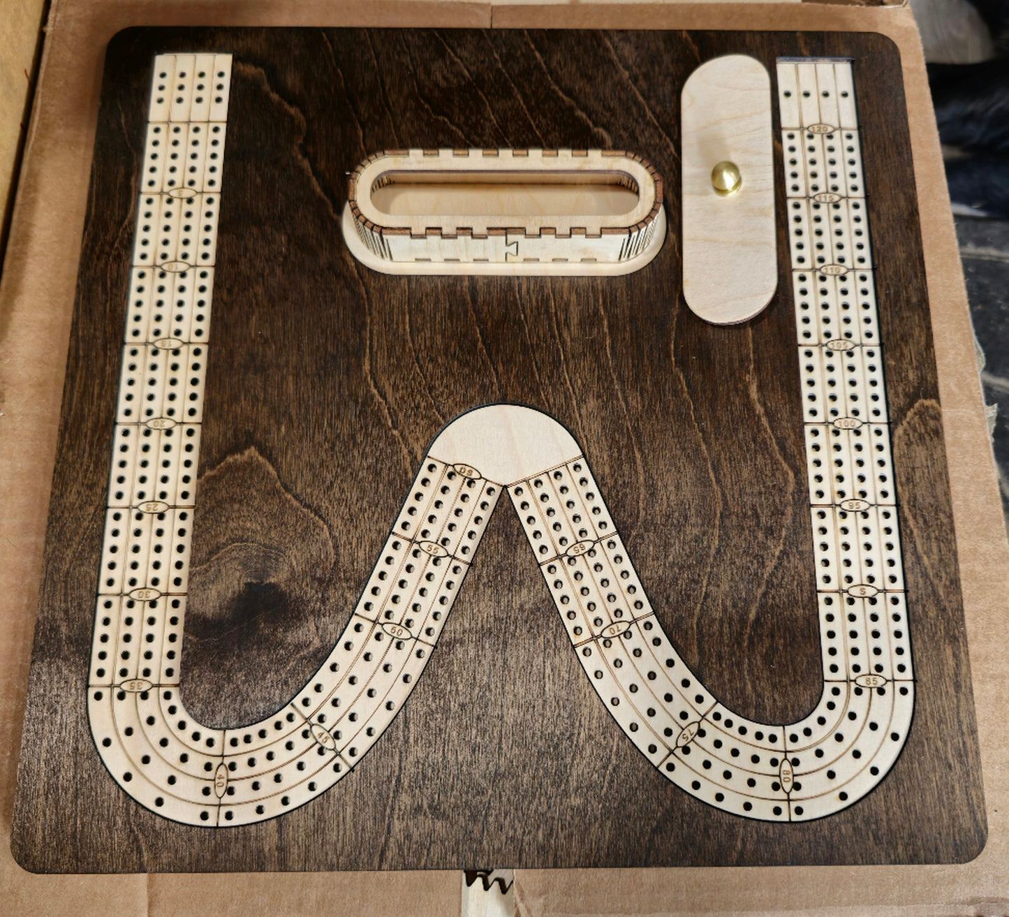 Letter W Cribbage Board with Removable Peg Storage